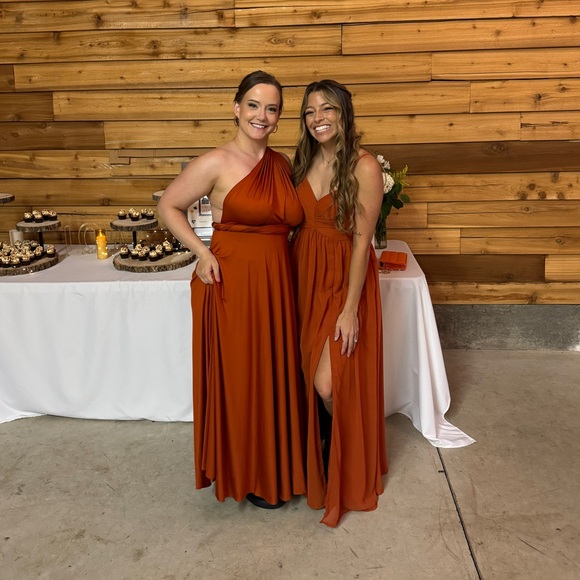 AZAZIE ALIA
Paprika A-Line Pleated Chiffon Dress - Picture 11 of 12